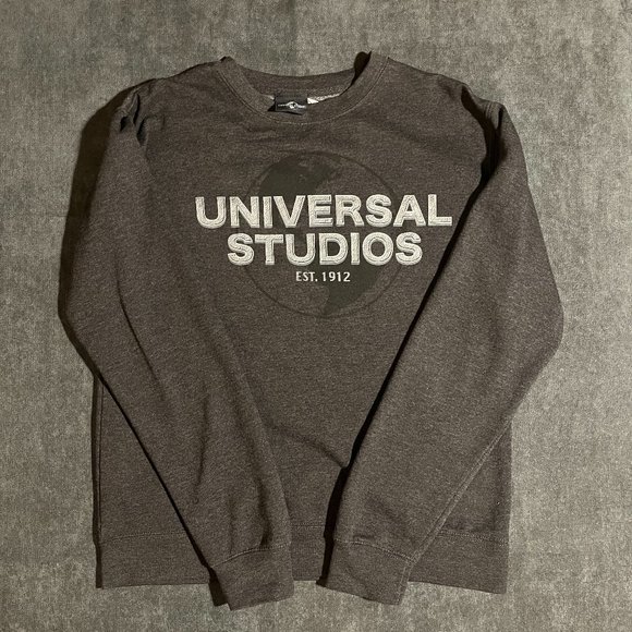 Universal Studios Charcoal Pullover (S) - Picture 1 of 4
